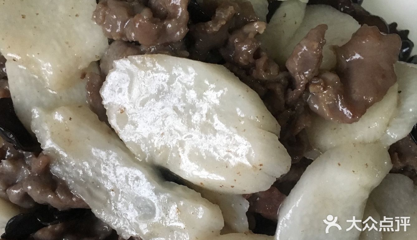 好吃哒哒的木耳山药牛肉片