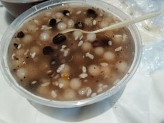 -芳婆糕团店(王府大街店)