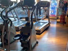 -威尔仕健身会所(古北1699店)