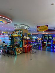 -乐多星球潮玩中心(沈阳嘉里城店)