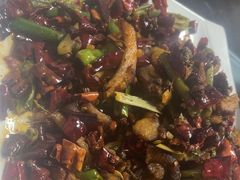 -秦扬居特色菜馆(上王村)