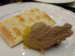 鹅肝酱-广州花园酒店-凌璇阁360度高空海鲜自助餐CAROUSEL