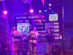-Famous肥猫墨西哥音乐餐吧(五棵松华熙LIVE店)