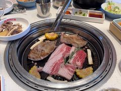-韩香福烤肉庄园(华夏路店)