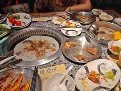 -阪尚皇·原切牛排·烤肉火锅自助(北京路店)