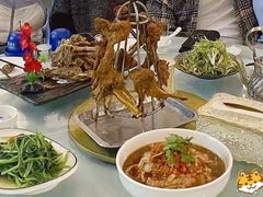 -马尔龙新疆饭店·清真(瑞景店)