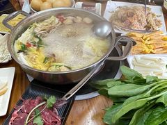 -牛小隆牛肉面馆(四牌楼店)