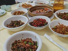 -笨罗卜浏阳菜馆(龙华鹏润达店)