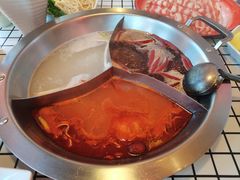 -山悦里 山野·鲜火锅(罗斯福广场店)