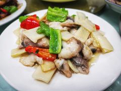-余杨鸭鸭餐厅
