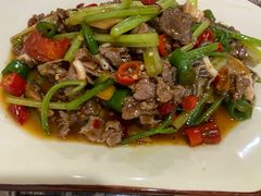 牛三宝-南雄雄州土菜餐厅(粤北大厦店)