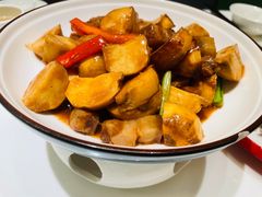 茨菇焖土猪肉-清晖小苑•顺德地方菜(壹海城店)