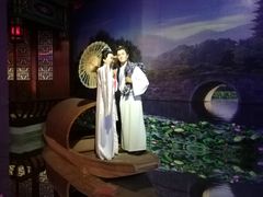 -金石蜡像馆