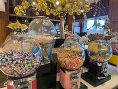 -南湖名都·景湖轩全日制餐厅·海鲜自助·东南亚风味·临湖而食
