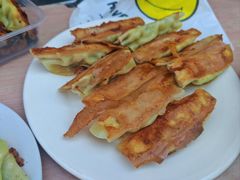 -一品鲜鱼锅贴(人民一路店)