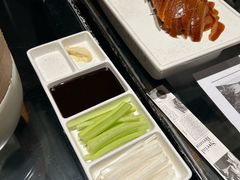 -小大董·烤鸭(凤凰汇店)