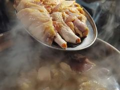 连州脆皮鸡-威邵鸡煲(西华路总店)
