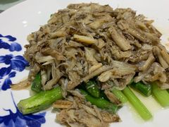 -梅龙镇酒家(南京西路总店)