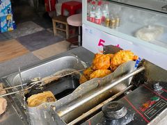 -老汪猪头肉春饼店