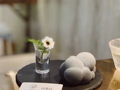 小鸡蹲蘑菇-茶是一枝花泡茶店