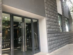 -桔子酒店(上海西藏北路地铁站店)