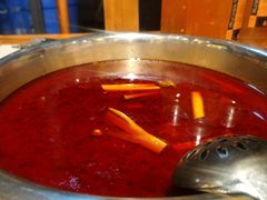 -肖肖酸萝卜鱼火锅(总店)