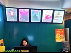 -荒岛实景沉浸密室(江汉路1店)