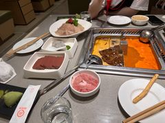 -海底捞火锅(旭辉MALL店)