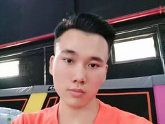 -嘿哟动霸CHUA·新潮玩运动娱乐中心·蹦床滑冰团建乐园