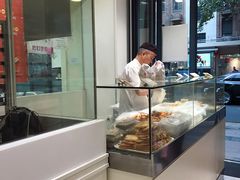 -上海哈尔滨食品厂(淮海中路店)