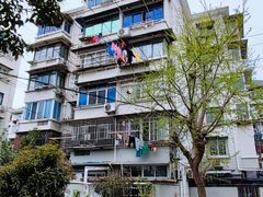 -场中路2401弄小区