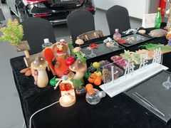 -上海星瀚奔驰4S店(红柳路店)