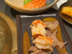-铭牛烧肉·和牛海鲜自助(高新月牙湖店)