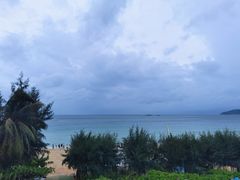 -亚龙湾亚泰商业街