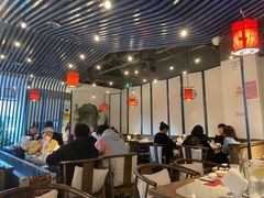 大堂-尚尚仙·酸汤猪手·猪肚鸡火锅(华联万柳购物中心店)