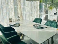 -ins森林童话餐厅coffee&bistro