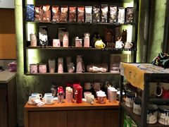 零售区-星巴克(福州三坊七巷店)