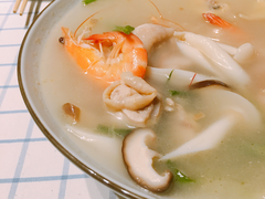 -在湖边私厨小馆