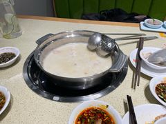 -煲大王猪肚鸡·椰子鸡火锅(红谷滩万达店)