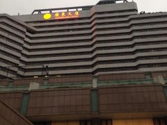 -广东大厦酒店(广州北京路步行街纪念堂地铁站店)