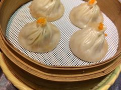 蟹肉鲜肉小笼-蟹榭·本帮江浙菜·蟹宴(五角场合生汇商场店)