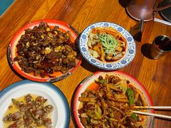 -柴窝堡22号辣子鸡·传承新疆菜