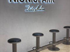 用餐区-NIUNIUPARK和牛螃蟹(龙湖杭州滨江天街店)