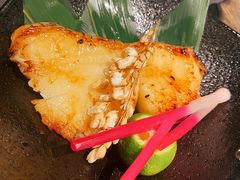 -铭牛烧肉·和牛海鲜自助(高新月牙湖店)