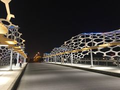 -新田360广场(上海华侨城店)