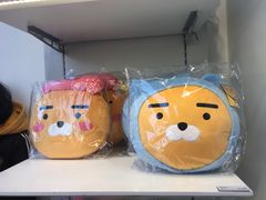 -KAKAO FRIENDS(弘大店)