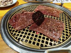 -唯成•韩国炭火烤肉 유성고기