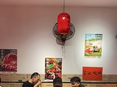 大堂-荆九爷爆炒桥头三嫩(浙大店)