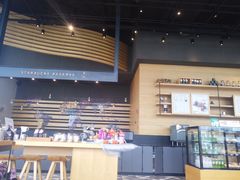 -星巴克臻选(成都环球乐天店)