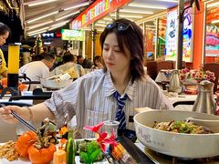 -刘姐啤酒鱼民族演艺餐厅(西街总店)